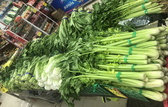 品种齐全品类丰富 哈尔滨生活必需品市场供应充足